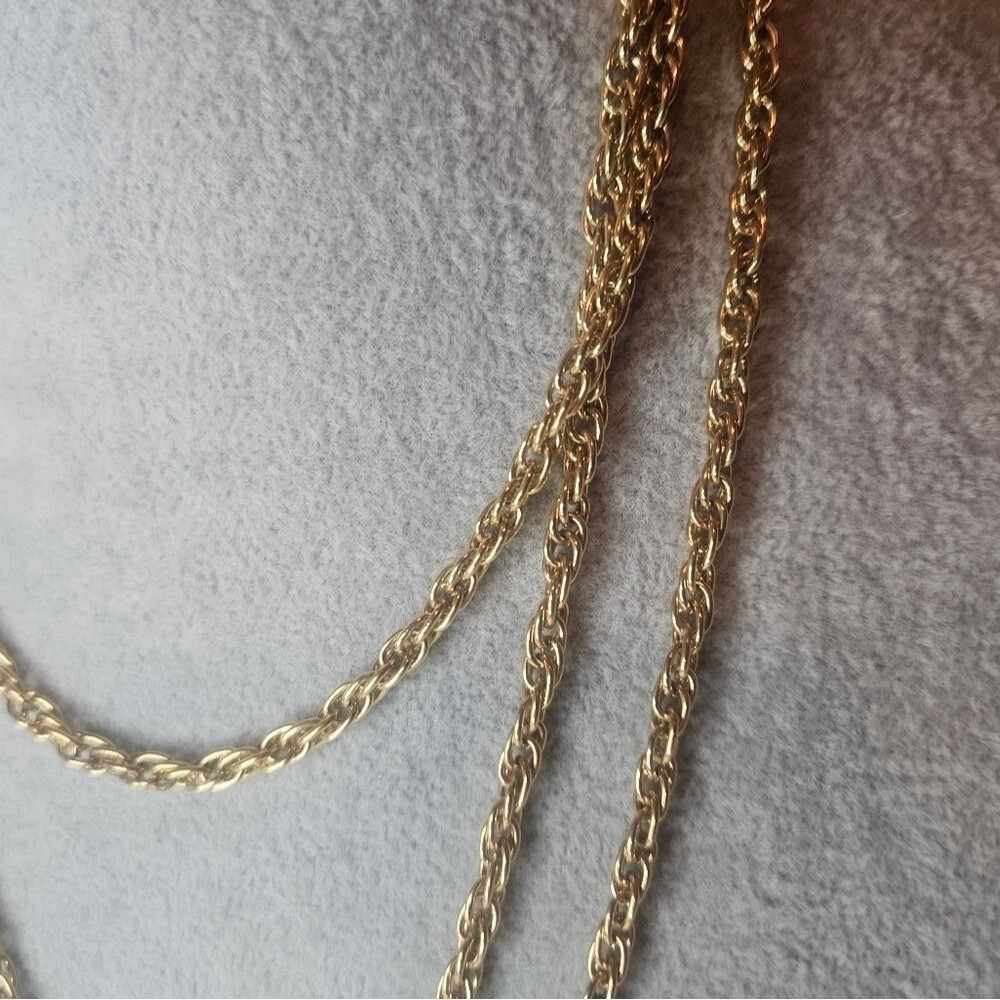 Vintage Crown Trifari Thick Gold Tone Wrap Chain 54" 50s-60s EUC